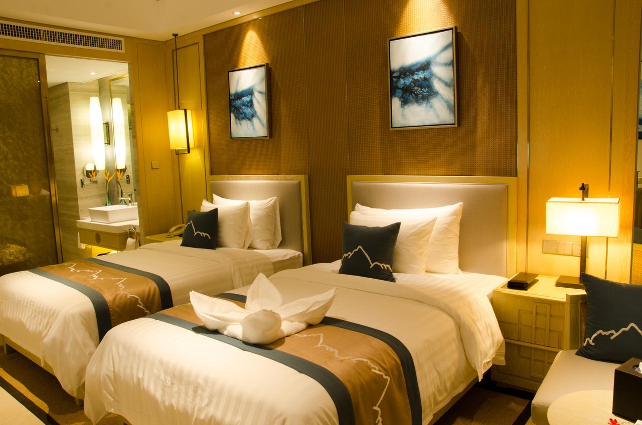 Grand New Century Hotel Sanya Exterior photo
